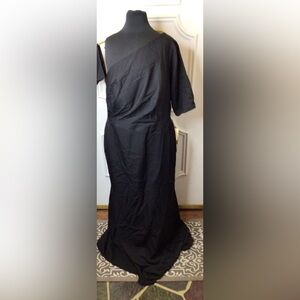 Black Asymmetrical Gown Size L/XL NEW